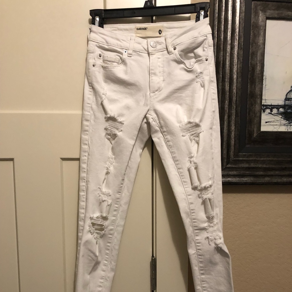 White distressed ripped jeans